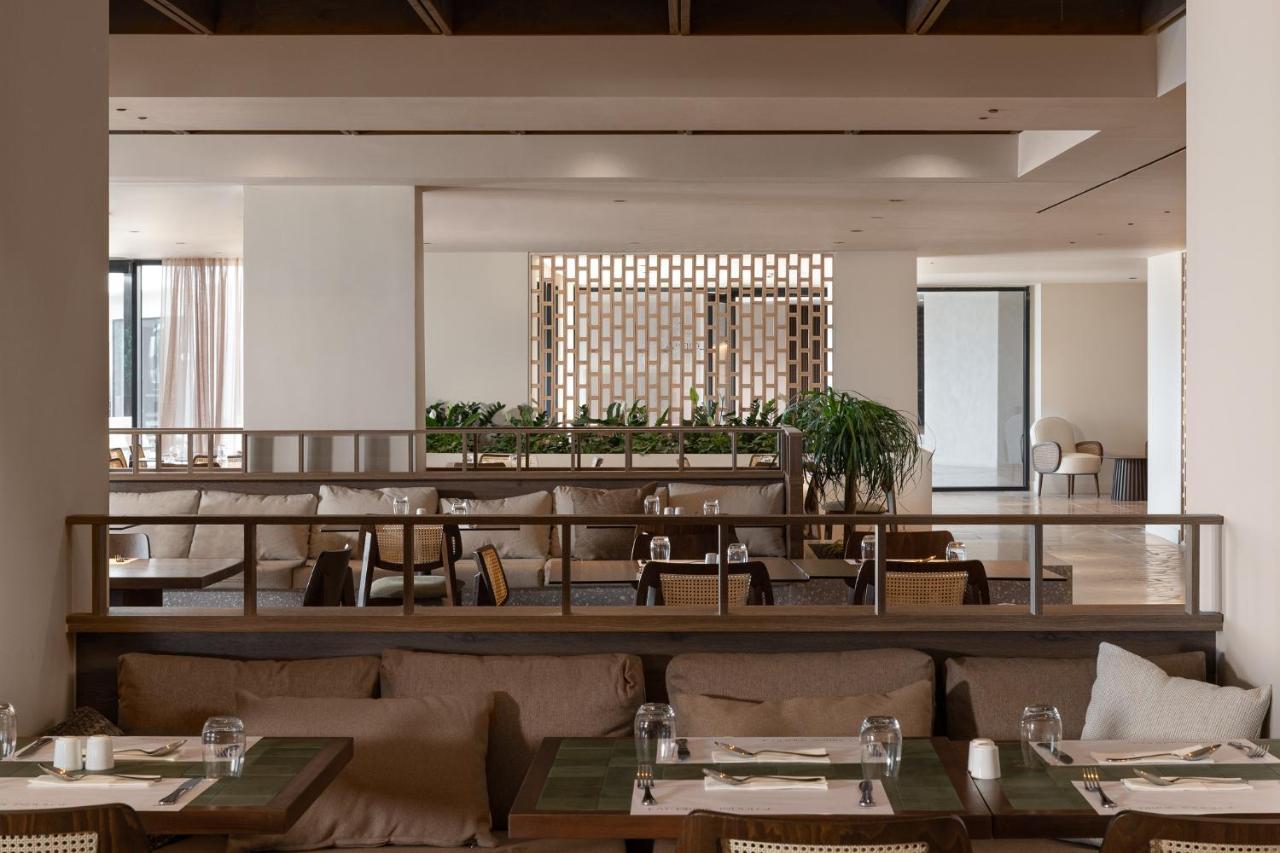 Helea Lifestyle Beach Resort Kallithéa Esterno foto The restaurant