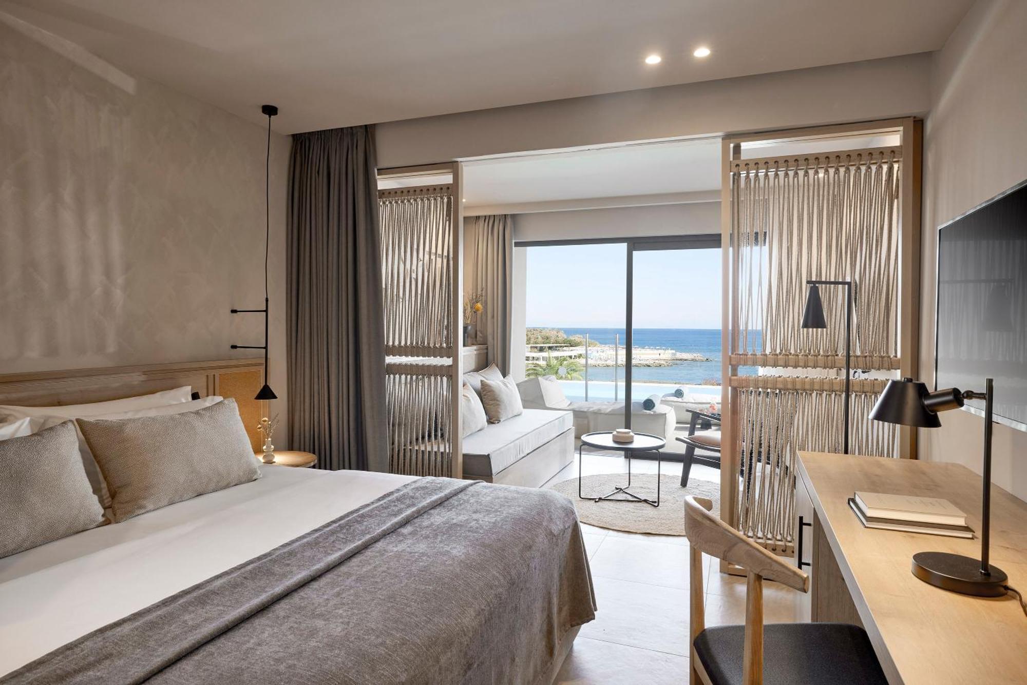 Helea Lifestyle Beach Resort Kallithéa Esterno foto Deluxe Seafront Room