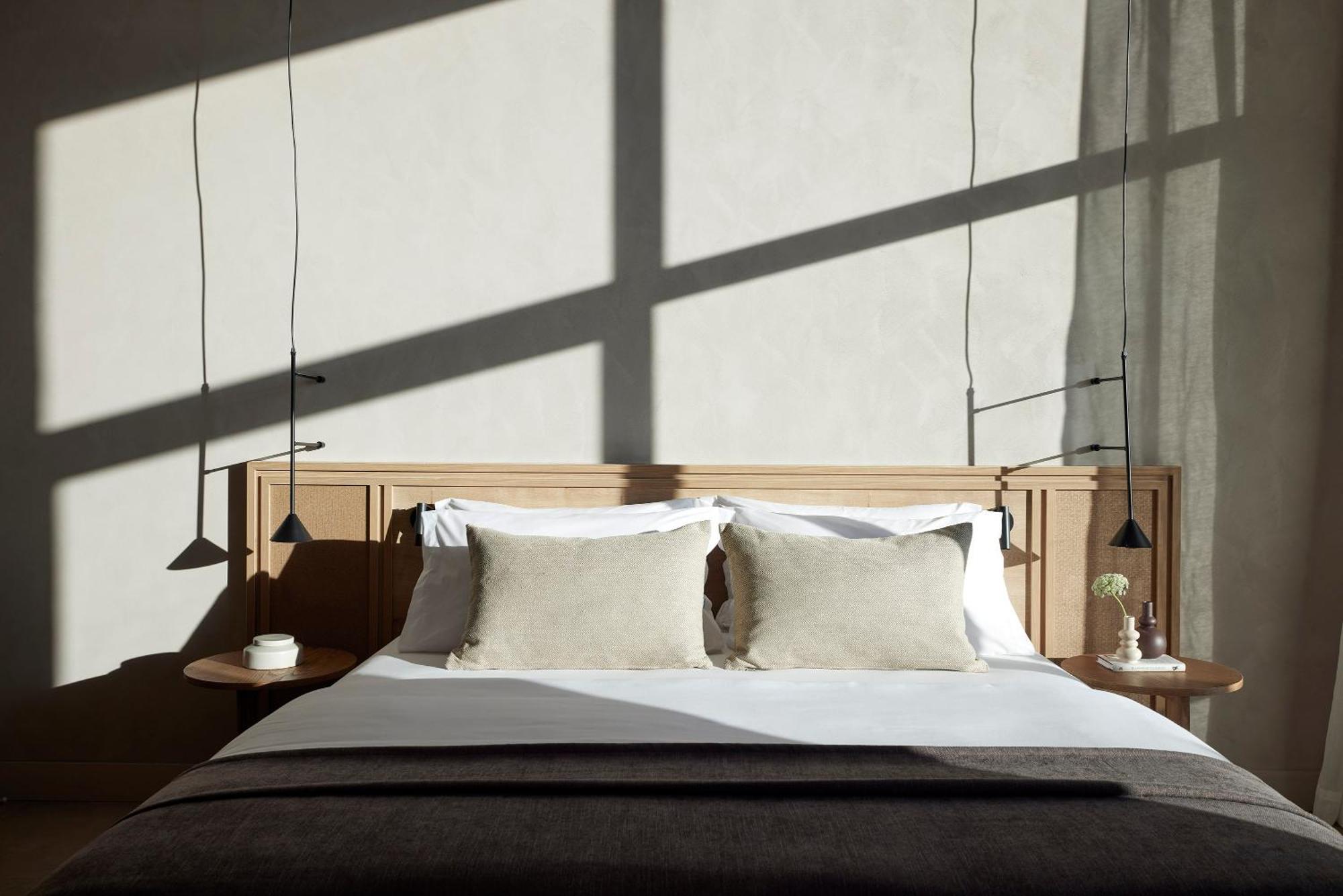 Helea Lifestyle Beach Resort Kallithéa Esterno foto Bedroom at The Standard East Village